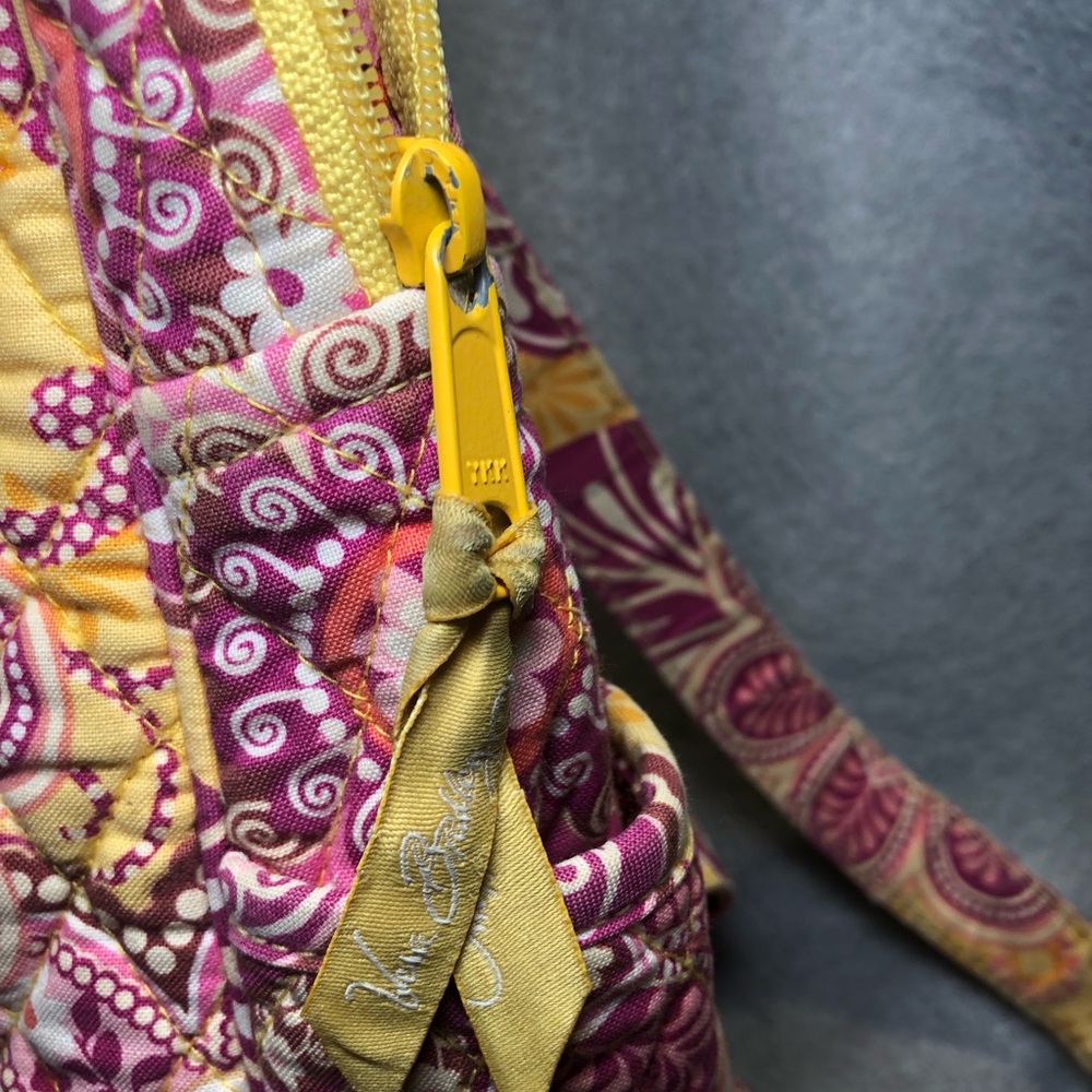 VERA BRADLEY BALI GOLD SMALL BACKPACK, PREOWNED CONDITION - Picture 15 of 16